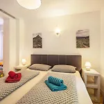 Flat Apartament